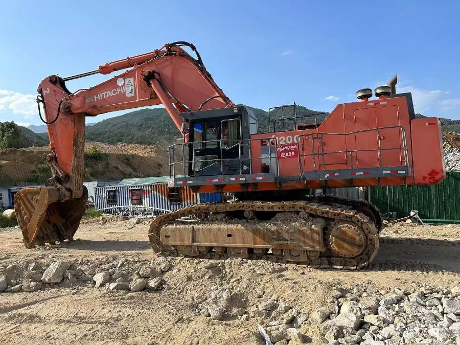 Japon Excavatrice utilisée Hitachi 120 tonnes à vendre EX1200 Machinerie Jindongyu d'occasion