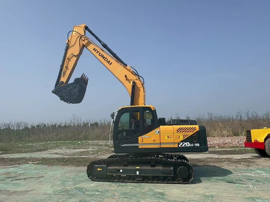Corée Excavateur Hyundai d'occasion à vendre R220-9s 210 220 215 Machinerie Jindongyu