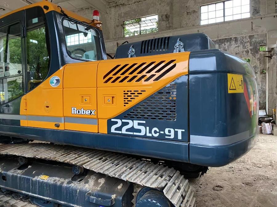 Corée Excavateur Hyundai d'occasion à vendre R225-9T d'occasion Machinerie Jindongyu