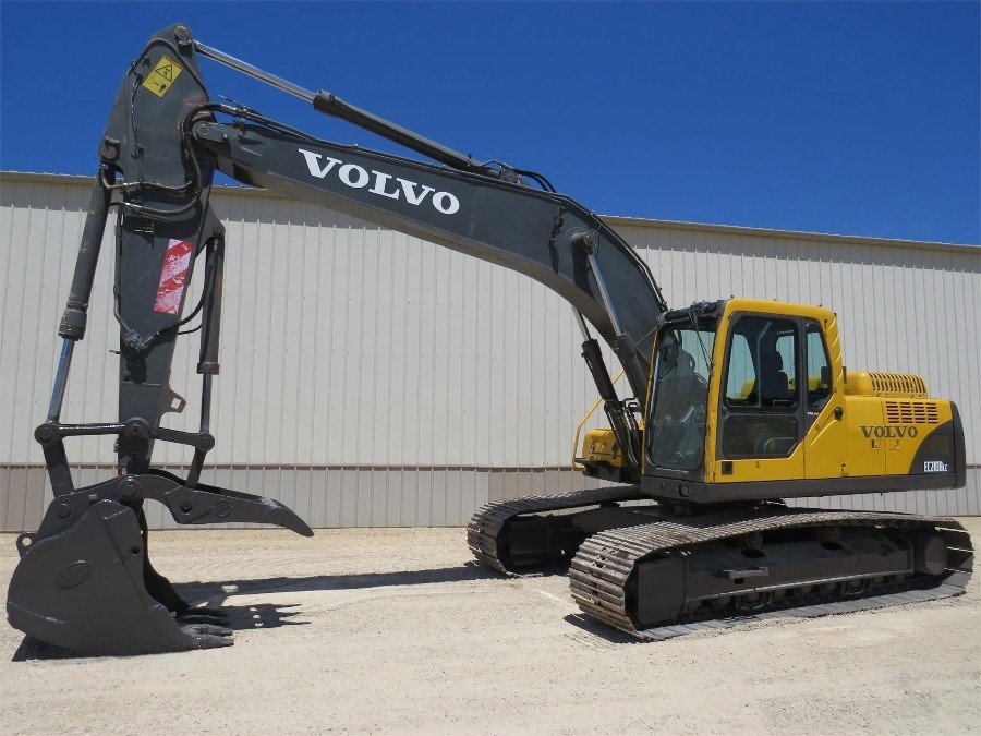 Corée Vente de pelles volvo d'occasion EC210B Machinerie Jindongyu