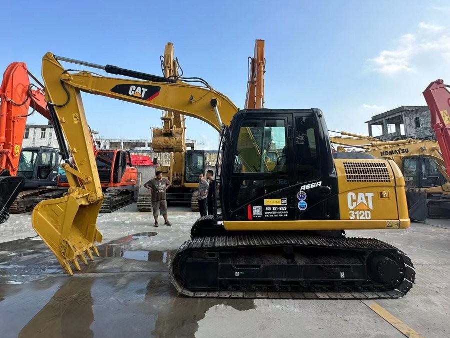 Japon Excavateur CAT d'occasion à vendre Machinerie Jindongyu 312D d'occasion