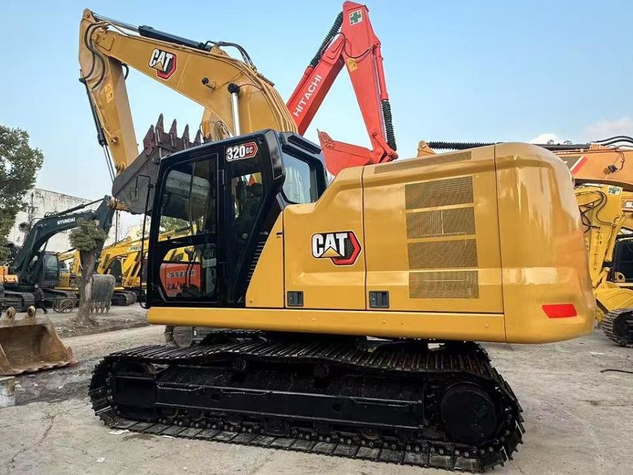 Japon Excavateur CAT d'occasion à vendre Machinerie Jindongyu 320GC d'occasion