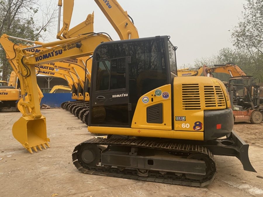 Japon Vente d'une excavatrice Komatsu d'occasion PC60 Machinerie Jindongyu